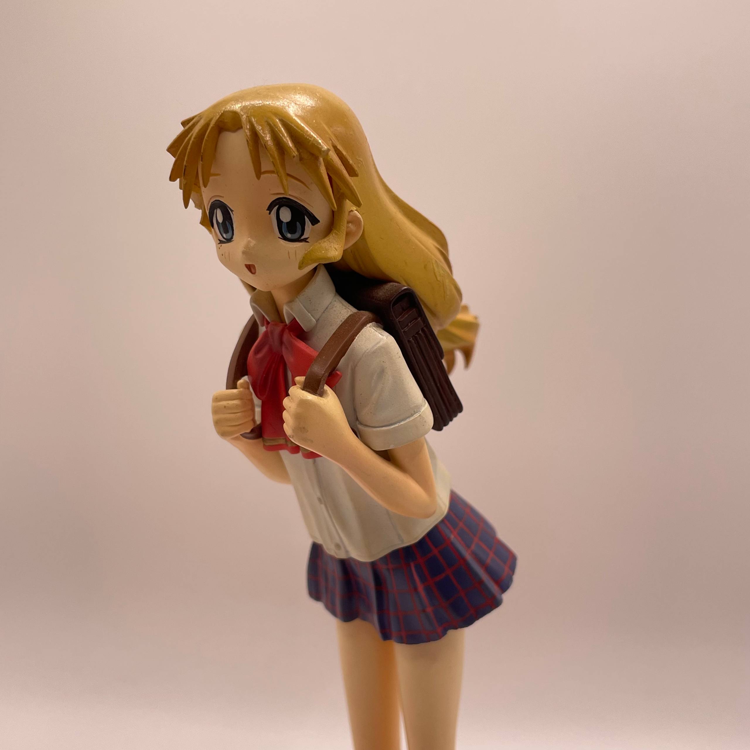Kashiwagi Hatsune 1/8 Figure — photo 1