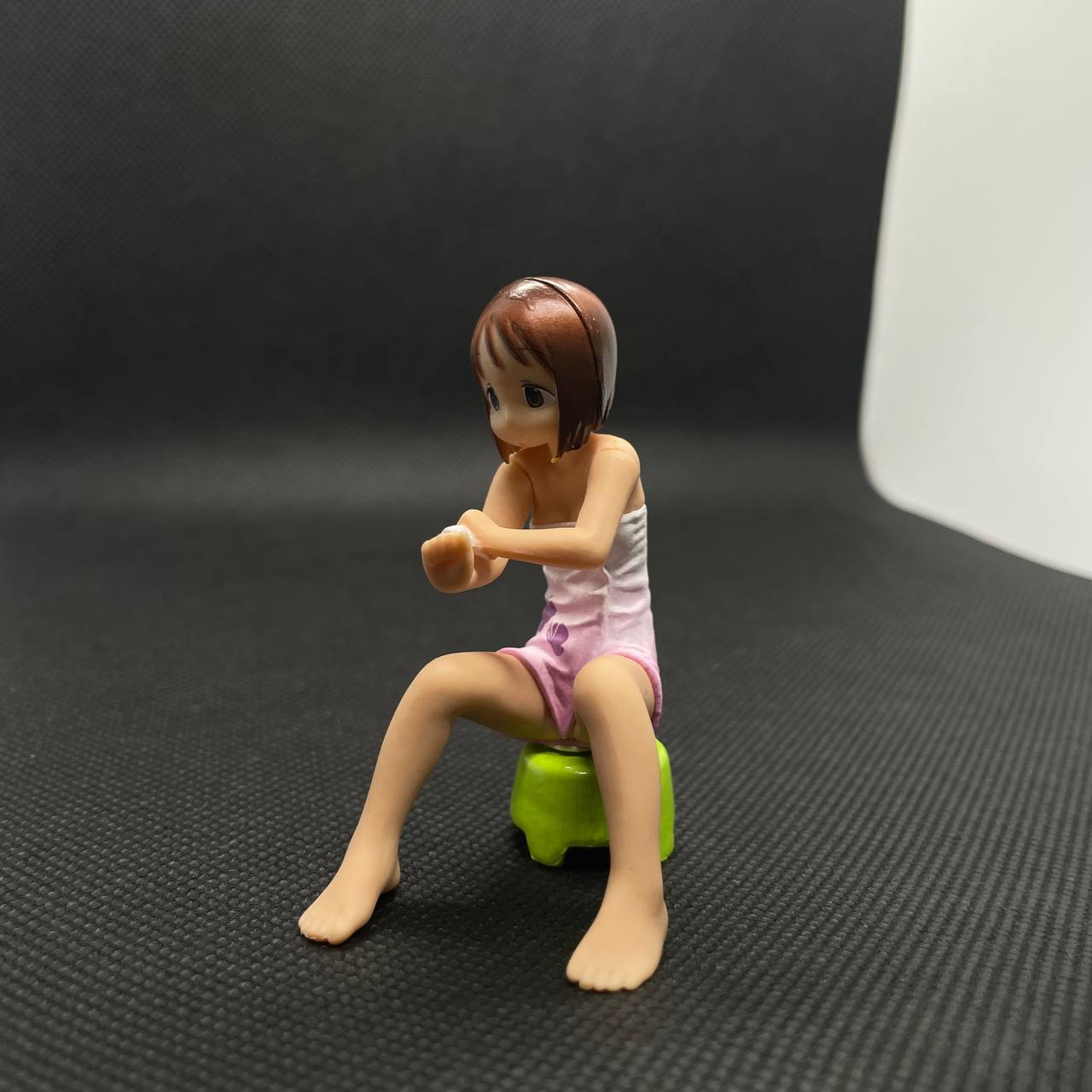 Nobue Itou Bath Time Figure